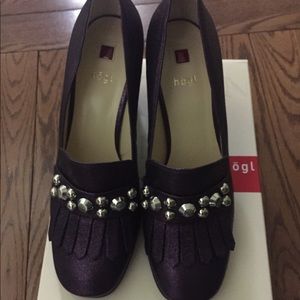 Hogl  Metallic shoe w/ studs
